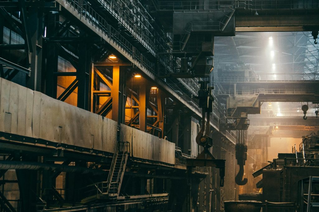 IG Metall Challenges Thyssenkrupp CEO Ahead of Contract Vote